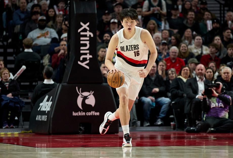 [图]杨瀚森3分3板2助阿夫迪亚41分 开拓者1分险胜火箭