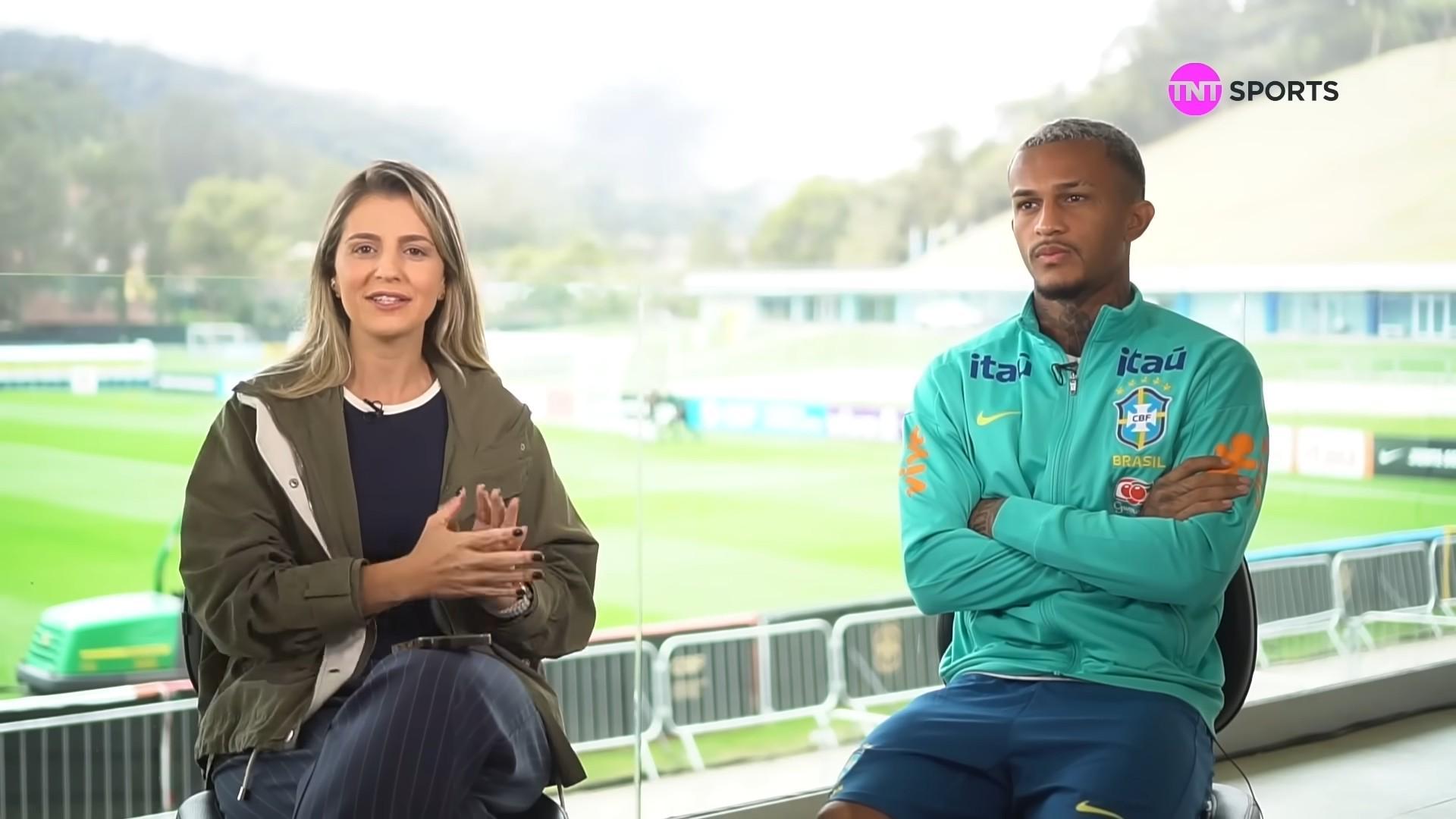 韦斯利：去世界杯是我的梦想，很开心穿巴西2号球衣首发出场